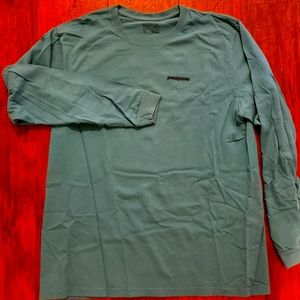 Patagonia long-sleeved Tee XL